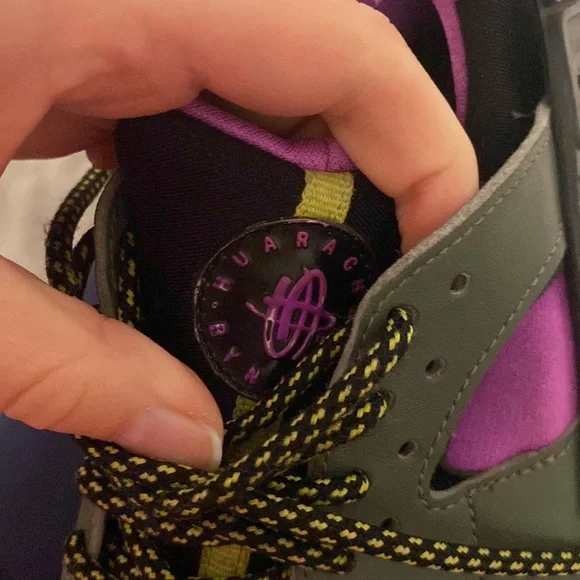 Nike youth huaraches size 6Y - Picture 4 of 7